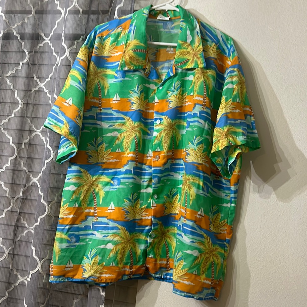 Hawaiian shirt